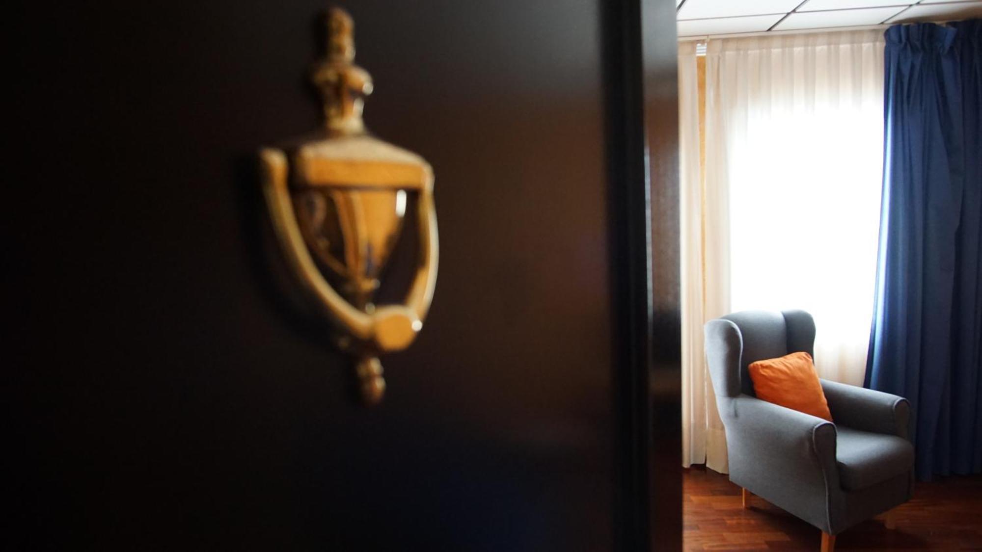 Hotel Tikar 가루차 외부 사진